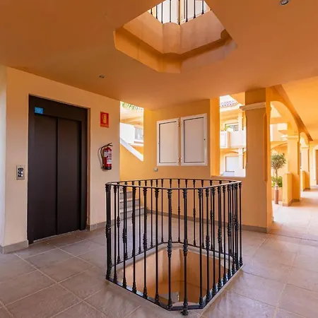 Aloha Hill Club Style * Marbella